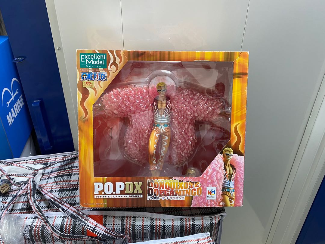多弗朗明哥/多佛朗明哥Donquixote Doflamindo 模型Figure POP DX