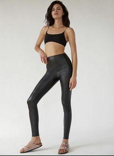 Aritzia Daria Leather Pants/Leggings