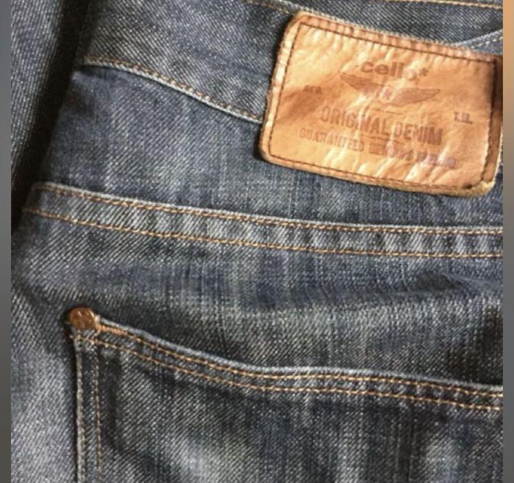 Celio Jeans (Category: Jeans) located in Makati City. Submitted by elizuhh (Listing ID 1107676809, Image 3). Description: Celio 30x32.