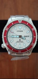 (Category: ) located in . Submitted by watch_outlet (Listing ID 1107783062, Image 1). Description: .