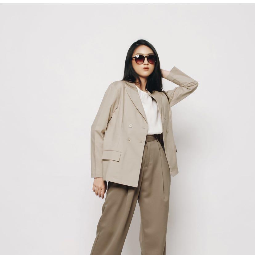 Elle blazer sale