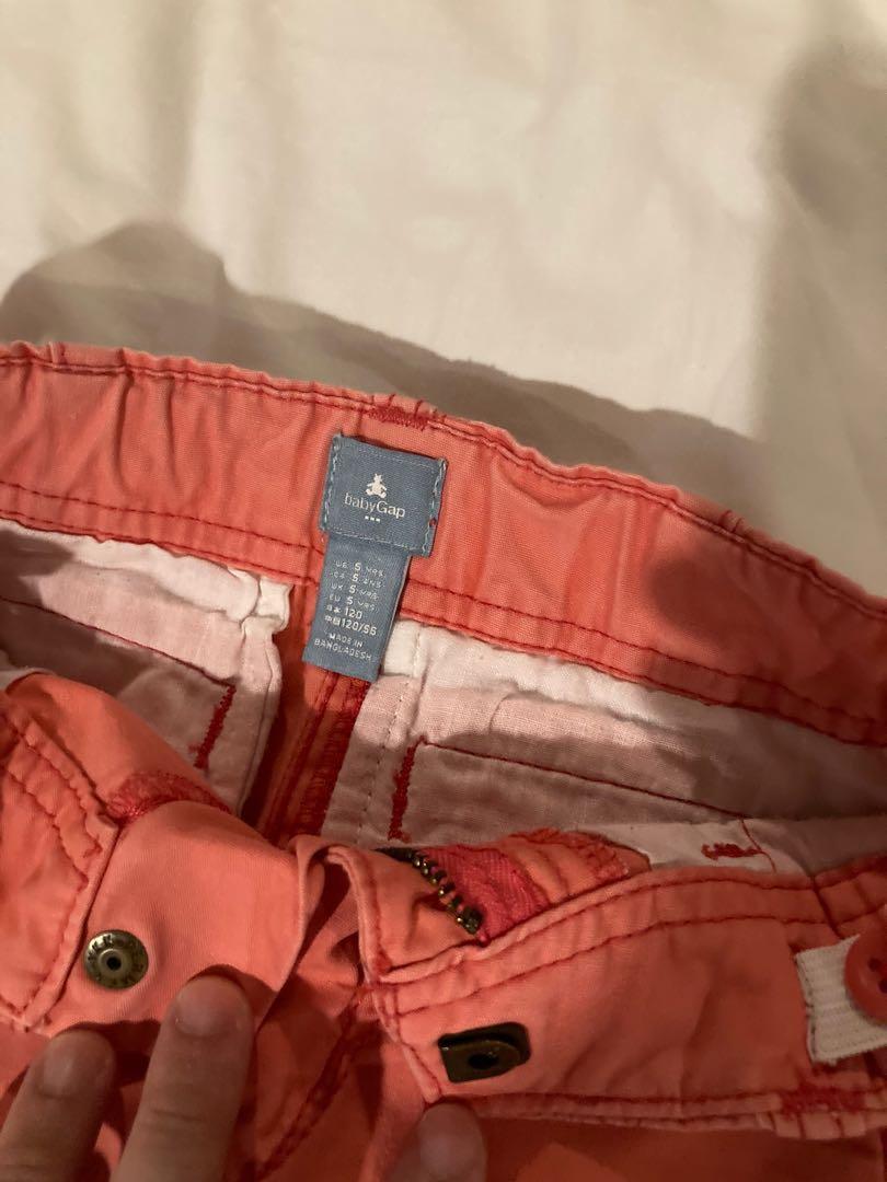 Baby Gap cute Pink shorts (Category: Babies & Kids Fashion) located in San Juan City. Submitted by ohdeedoh (Listing ID 1107769904, Image 3). Description: Basic chinos in a super cute yummy salmon pink shade! Hard to find this cute color. Has adjustable waistbands so it grows with yiur child. Size 5.
