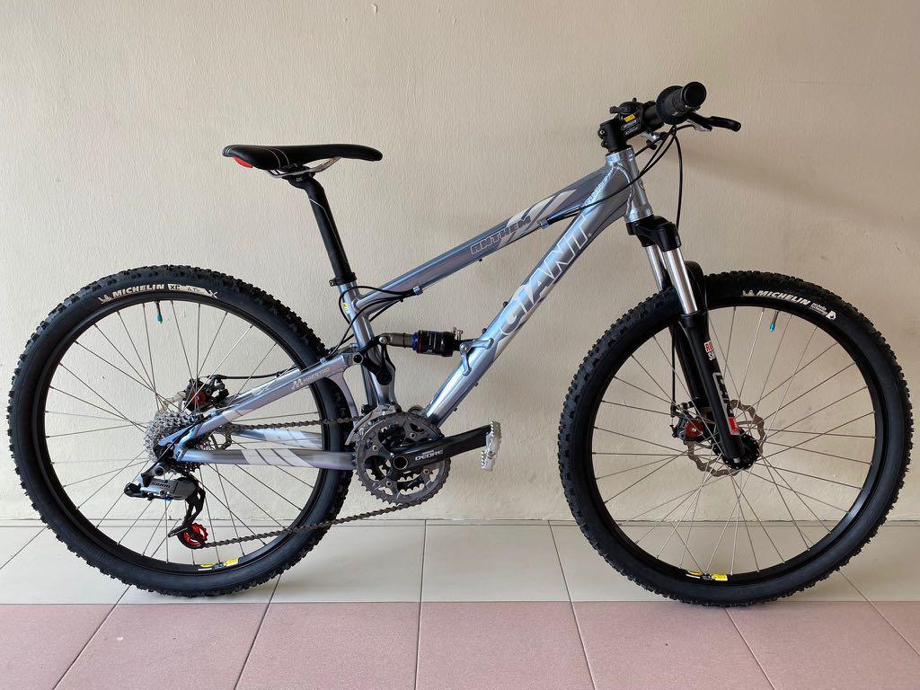 Giant Anthem Full Suspension XS Mountain Bike, Sports Equipment