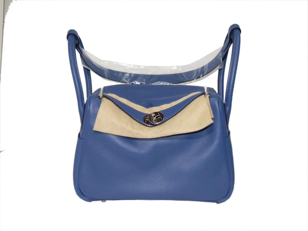 Hermes Lindy 26 Bag 8F Etain And 7T Blue Electric Clemence SHW