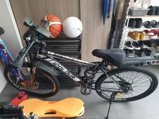 (Category: ) located in . Submitted by kn2412 (Listing ID 1107673056, Image 1). Description: .