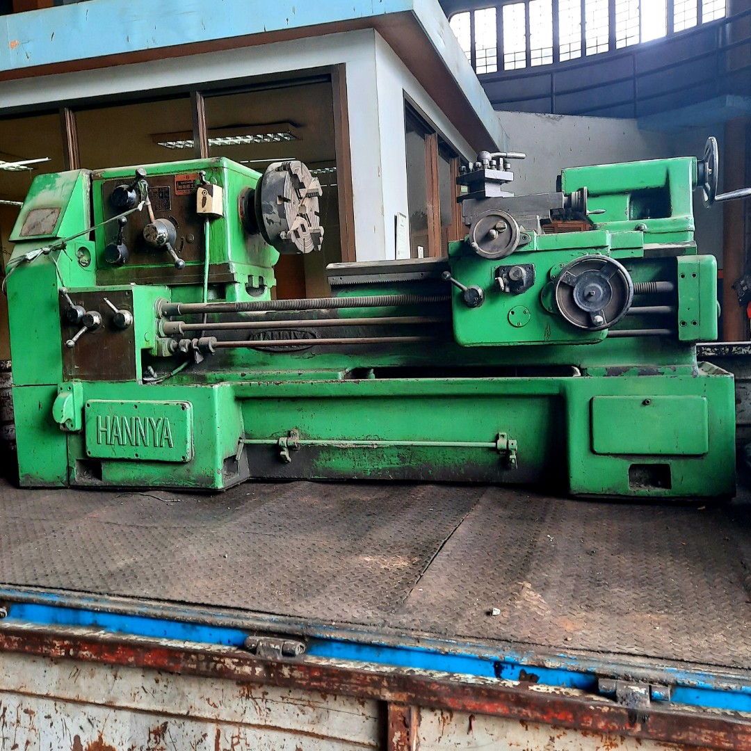 Lathe machine japan, Commercial & Industrial, Industrial Equipment on