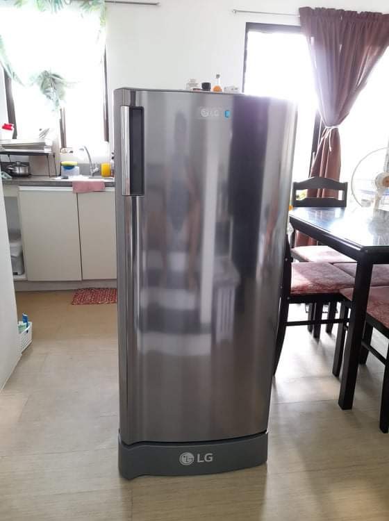 Lg 6 Cu Ft Refrigerator 1629202624 Ac7110d0 