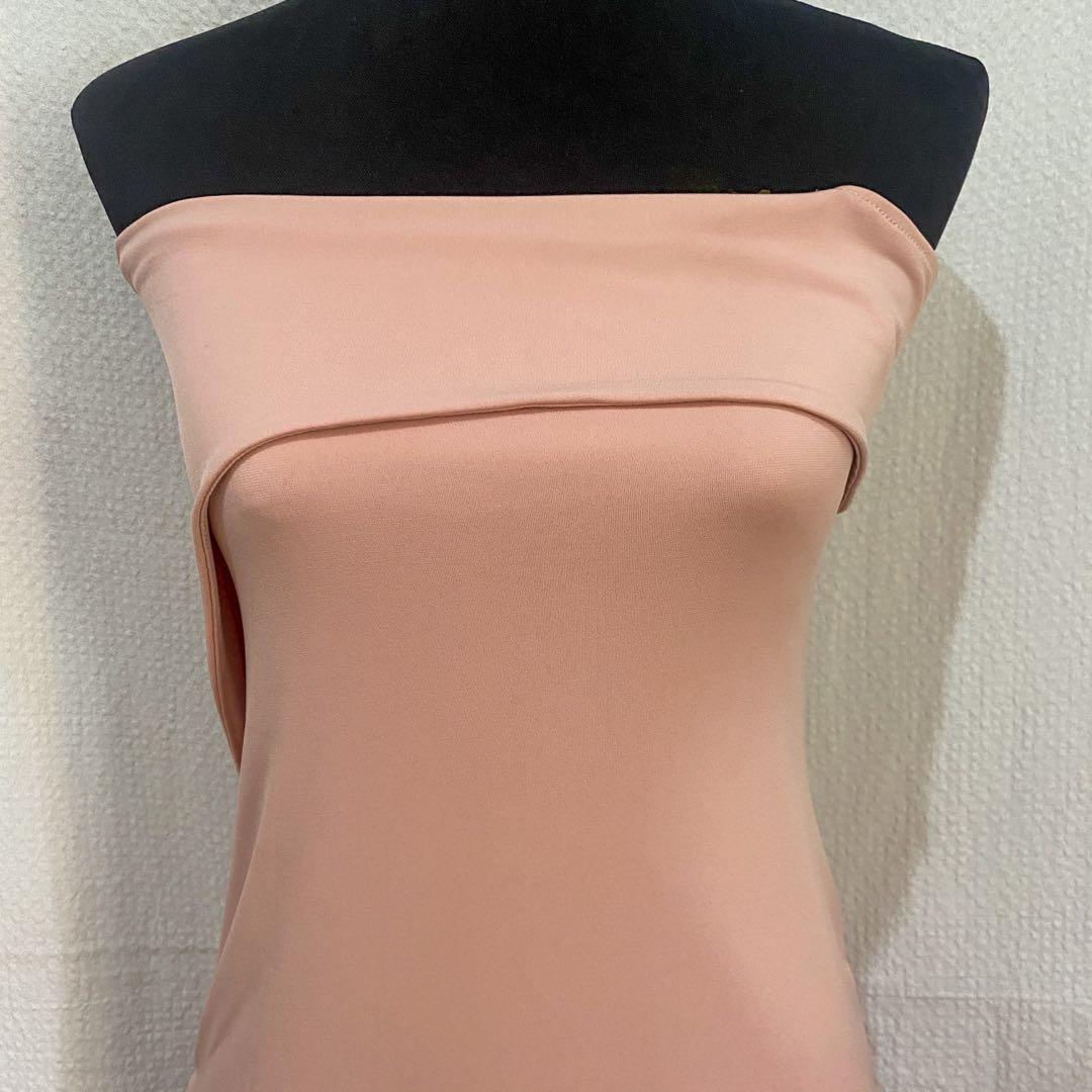 Light pink off shoulder midi dress (Category: Dresses) located in Cavite. Submitted by yssay14 (Listing ID 1107772916, Image 2). Description: Almost brand new sinukat lang after delivery nastock lang sa cabinet. Heather Clothing - Amelia wrap bodycon cocktail dress, fit from medium to semi large..