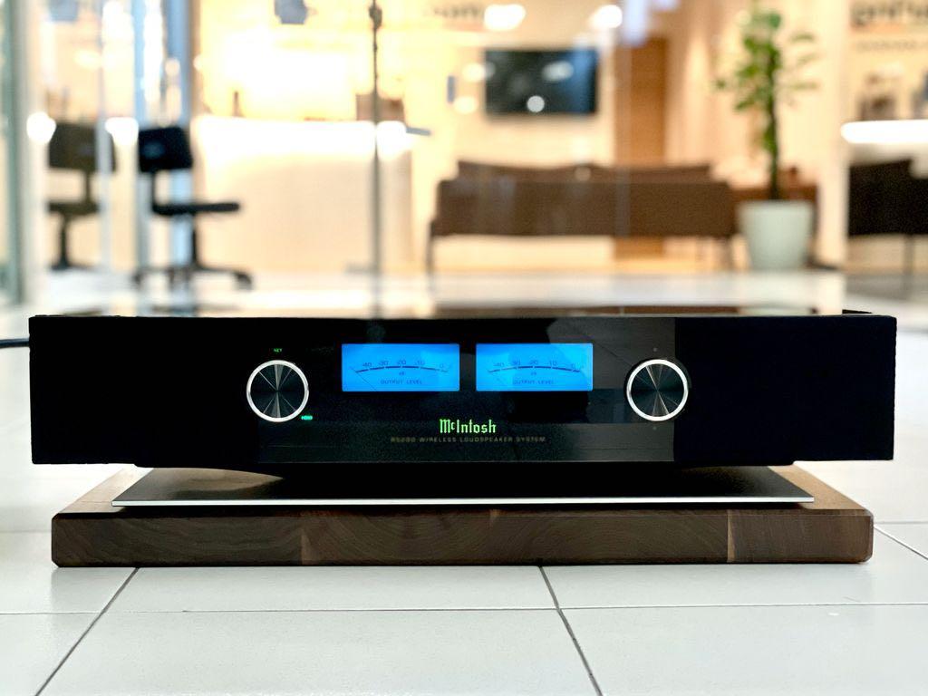 Mcintosh RS200 allinone system , Audio, Soundbars, Speakers