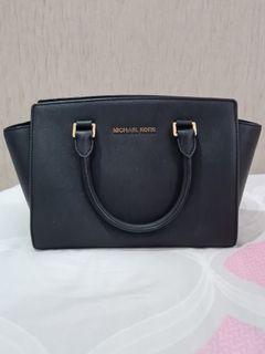 MICHAEL KORS Selma Medium Saffiano Satchel Black - 100% Original