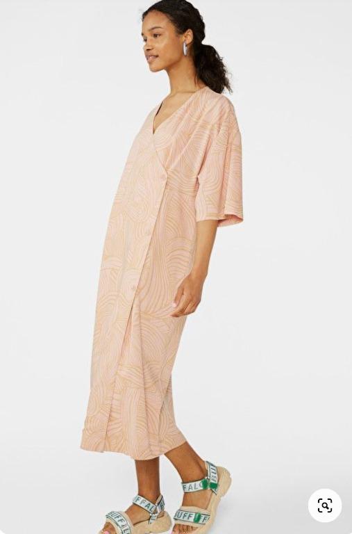 Monki Oversized wrap dress, Women's Fashion, Dresses \u0026 Sets, Dresses on  Carousell
