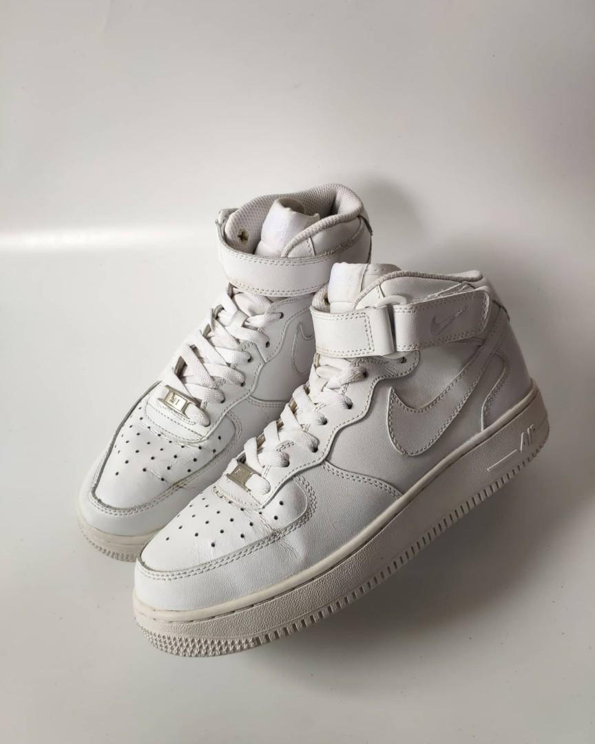 af1 mid triple white