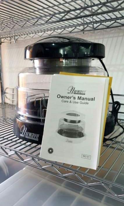 Nuwave oven (Category: Bakeware) located in Dumaguete. Submitted by ellelopez35 (Listing ID 1107700303, Image 2). Description: Nuwave oven for baking or roasting 110/120v.