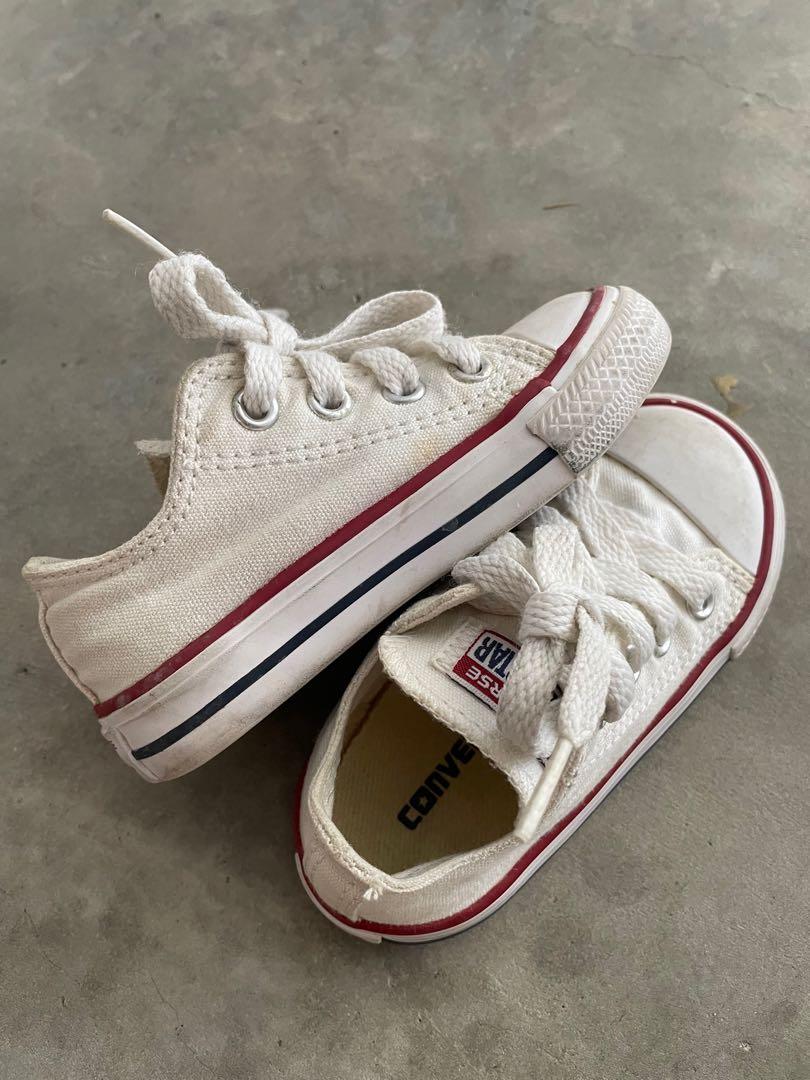 White converse youth clearance size 5