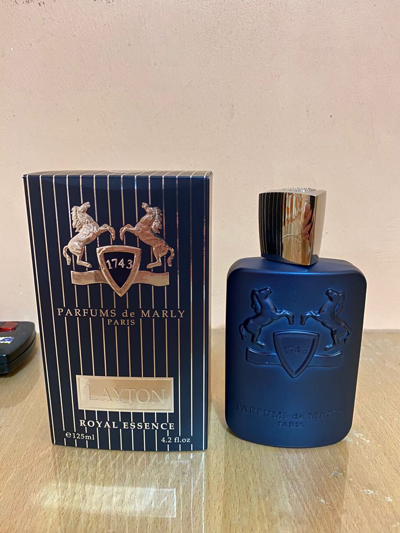 Layton royal deals essence cologne