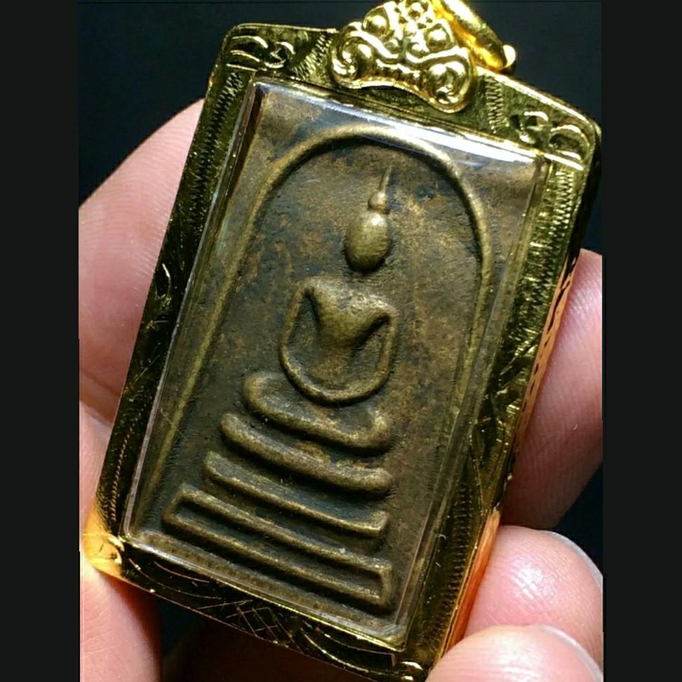 Details about   LOOKOM PHRA LP DOO RARE OLD THAI BUDDHA AMULET PENDANT MAGIC ANCIENT IDOL#31 