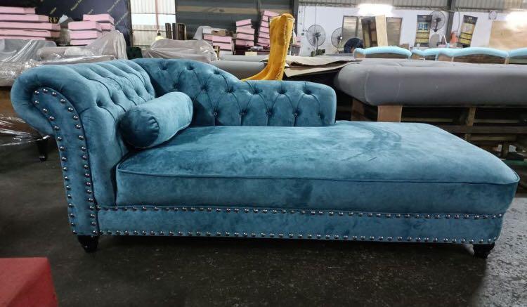 Cleopatra bench store chair
