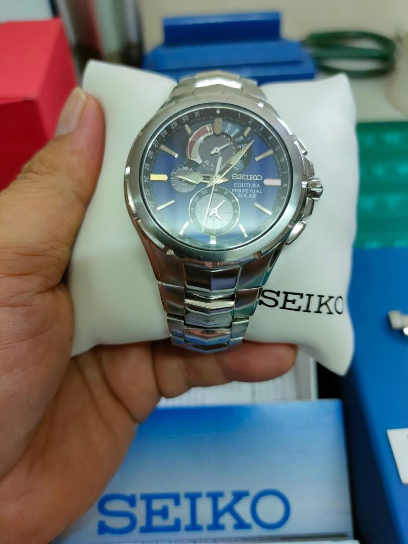 Seiko ssc375 deals