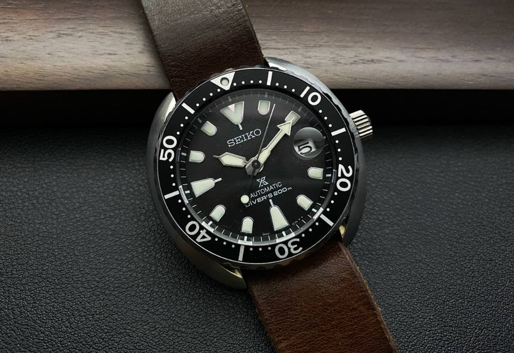 Seiko mini turtle leather top