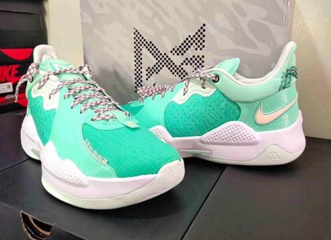 Sneakers PG5 size 10.5 (Category: Sneakers) located in Manila. Submitted by ibentamona (Listing ID 1107820405, Image 1). Description: PG5 size 10.5 #shoes #Luciano #ibentamona.