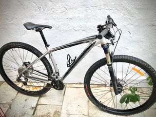 （分類：）位於 。 由 schmoo101 提交（商品編號 1107890517，圖片 1）。簡介： 。