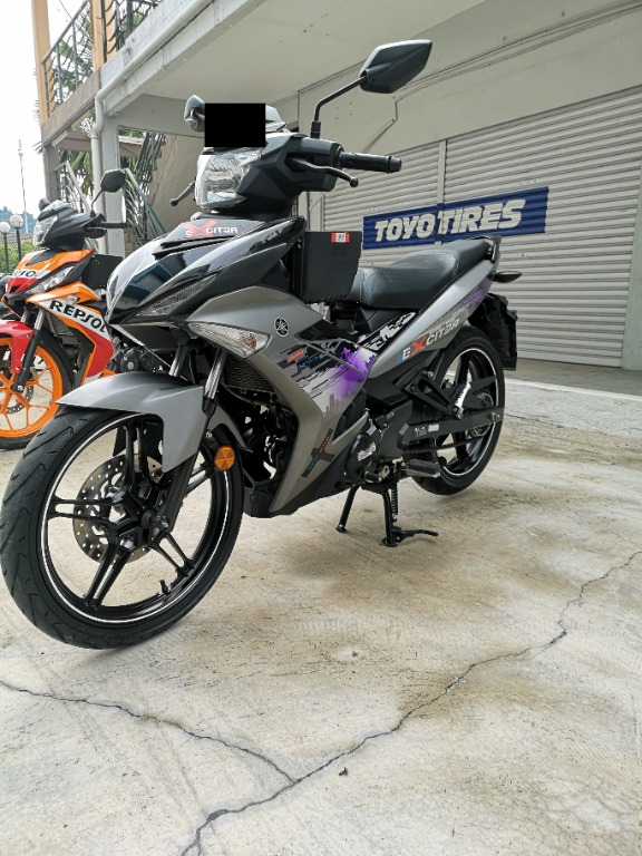 18 Yamaha Y15zr Y15 Zr V1 Like New Low Depo Motorbikes On Carousell