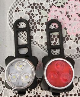 3 / 4 Modes Bicycle Light Rechargeable USB LED Bike Light Flashlight with Mount Waterproof