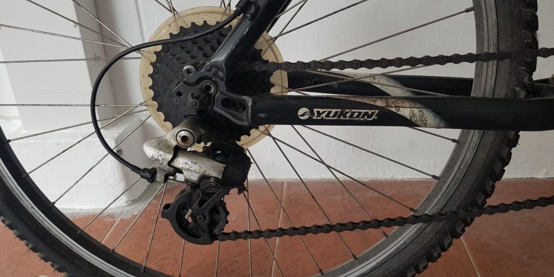 Giant best sale yukon 2000