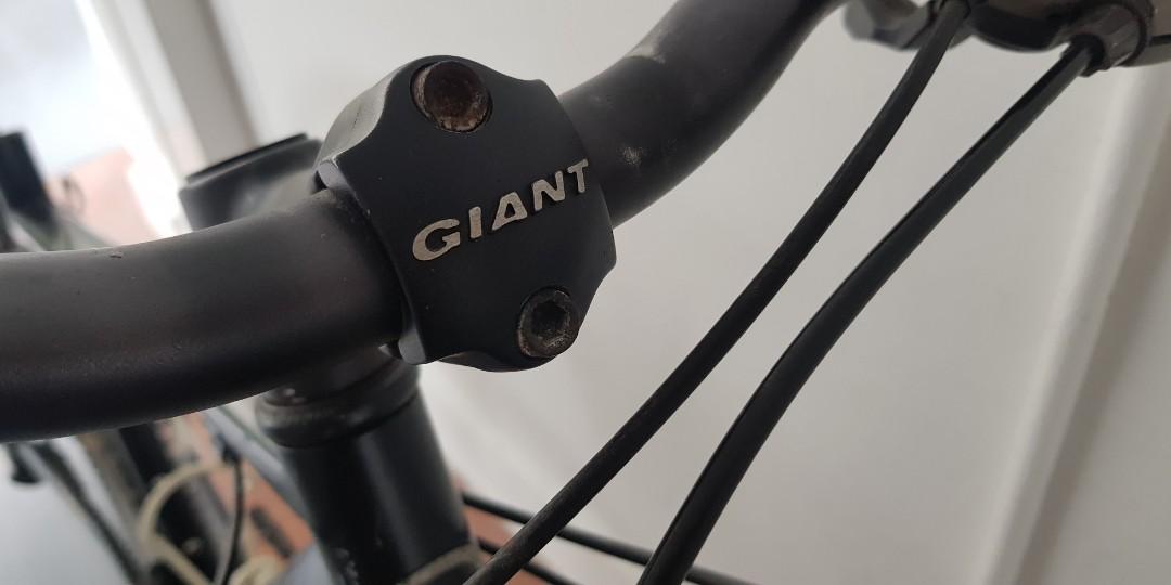 Giant yukon 2000 deals