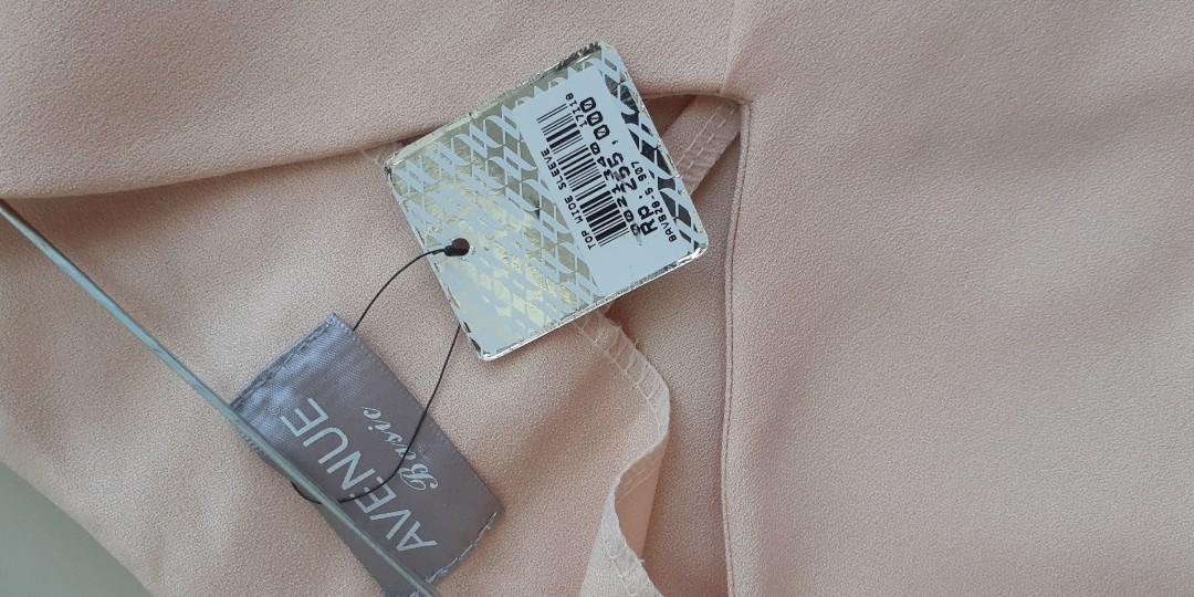 Avenue Basic Crop Top