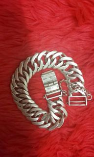 (Category: ) located in . Submitted by queenqishcollection (Listing ID 1107885129, Image 1). Description: .