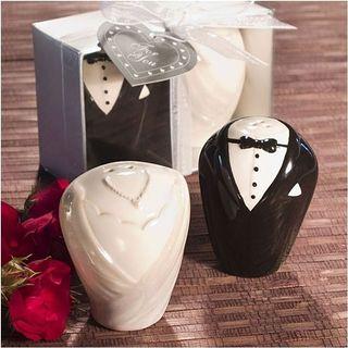 Bride and Groom SALT AND PEPPER SHAKERS set (Wedding Souvenirs)