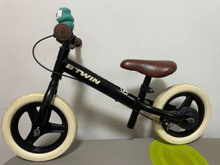 BTWIN Kids Balance Bike in great condition