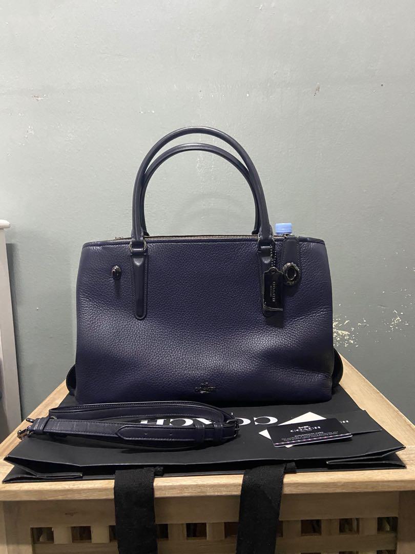 coach brooklyn carryall 34, Luxury, Bags & Wallets on Carousell