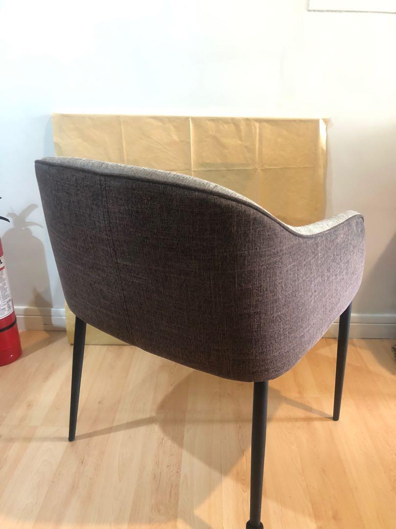 Desk/ accent chair, Furniture & Home Living, Furniture, Chairs on Carousell