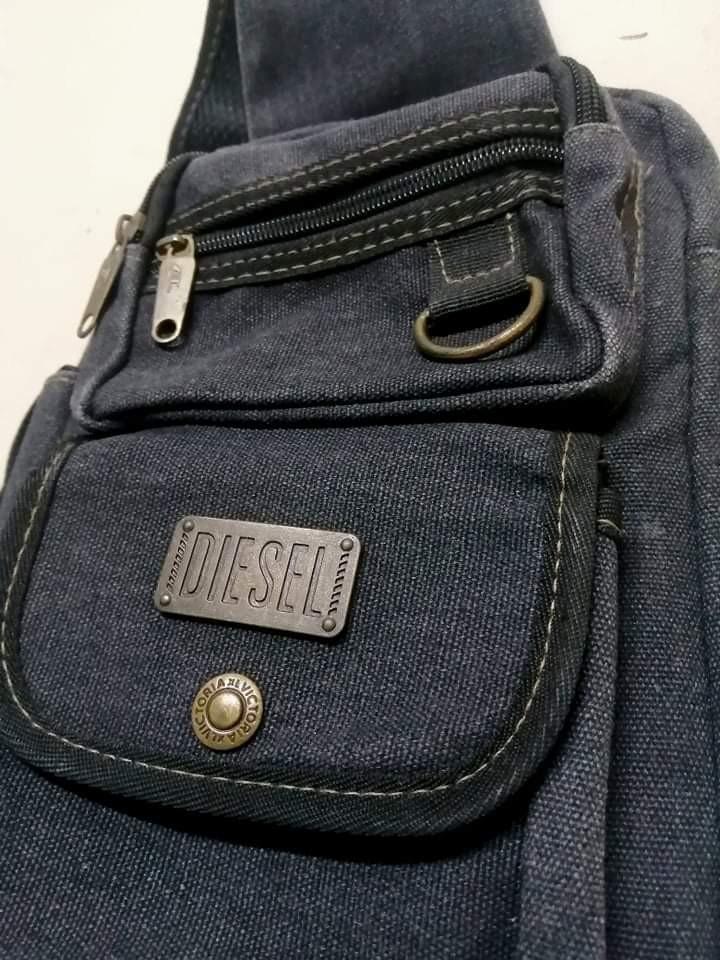 Diesel best sale body bag