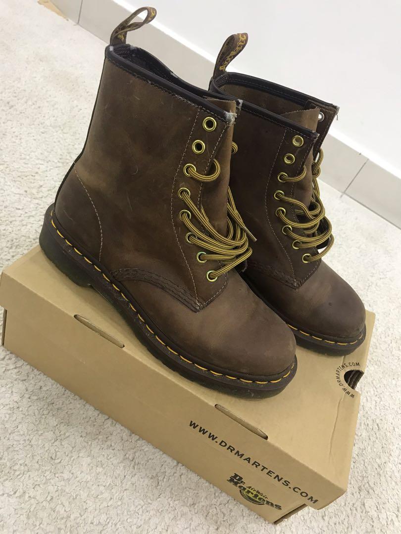 1460 leather ankle boots brown