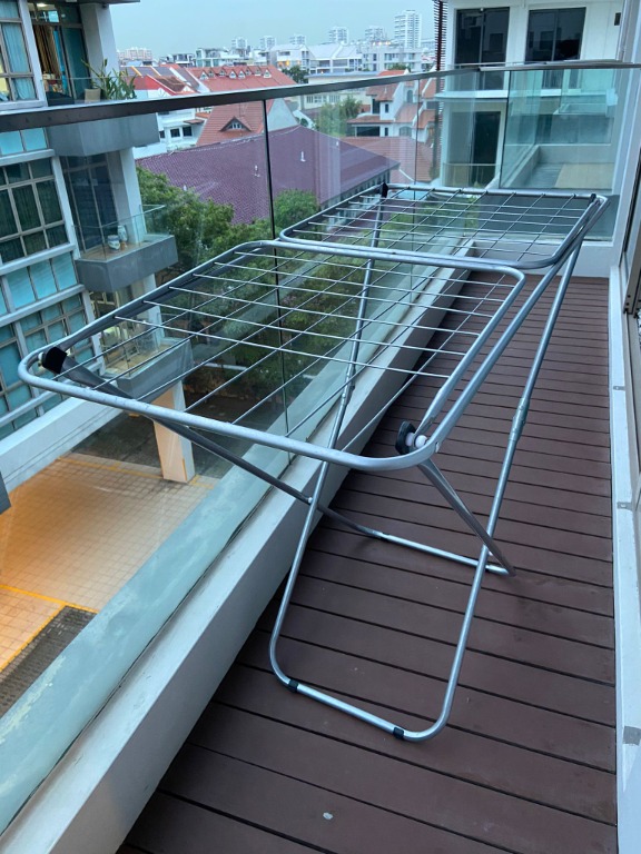 Drying line rack, Furniture & Home Living, Outdoor Furniture on Carousell