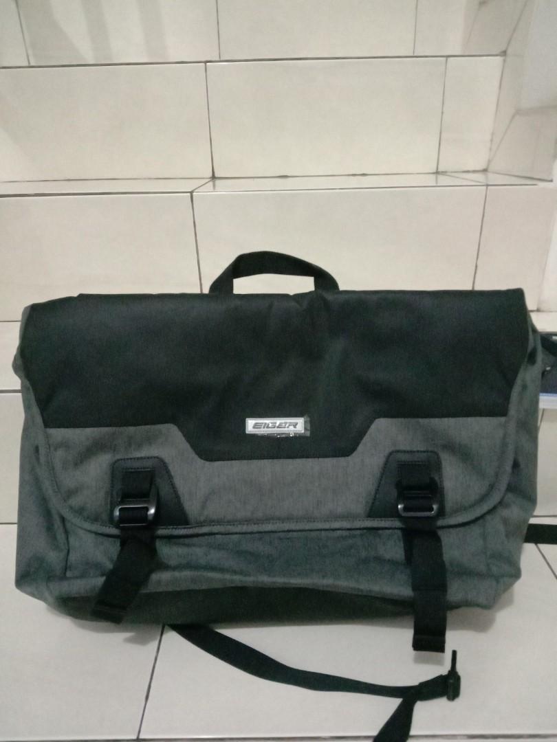 Eiger VENOM 1.1 tas riding Fesyen Pria Tas Dompet Tas