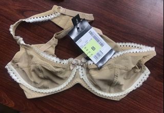 （分類：）位於 。 由 bobo09204 提交（商品編號 1107930366，圖片 1）。簡介： 。