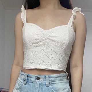 (Category: ) located in . Submitted by goldenwanderlust (Listing ID 1108025176, Image 1). Description: .