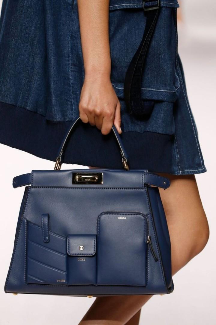 Peekaboo regular pocket sale