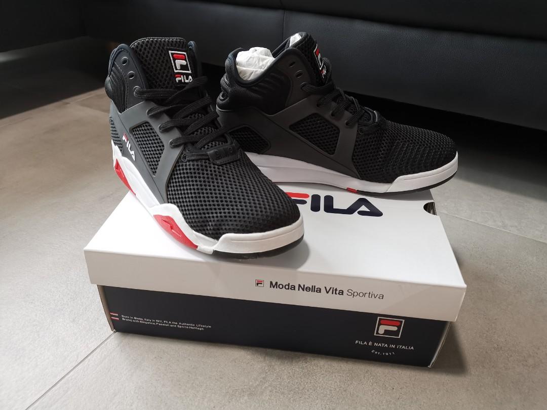 Fila store cage bio