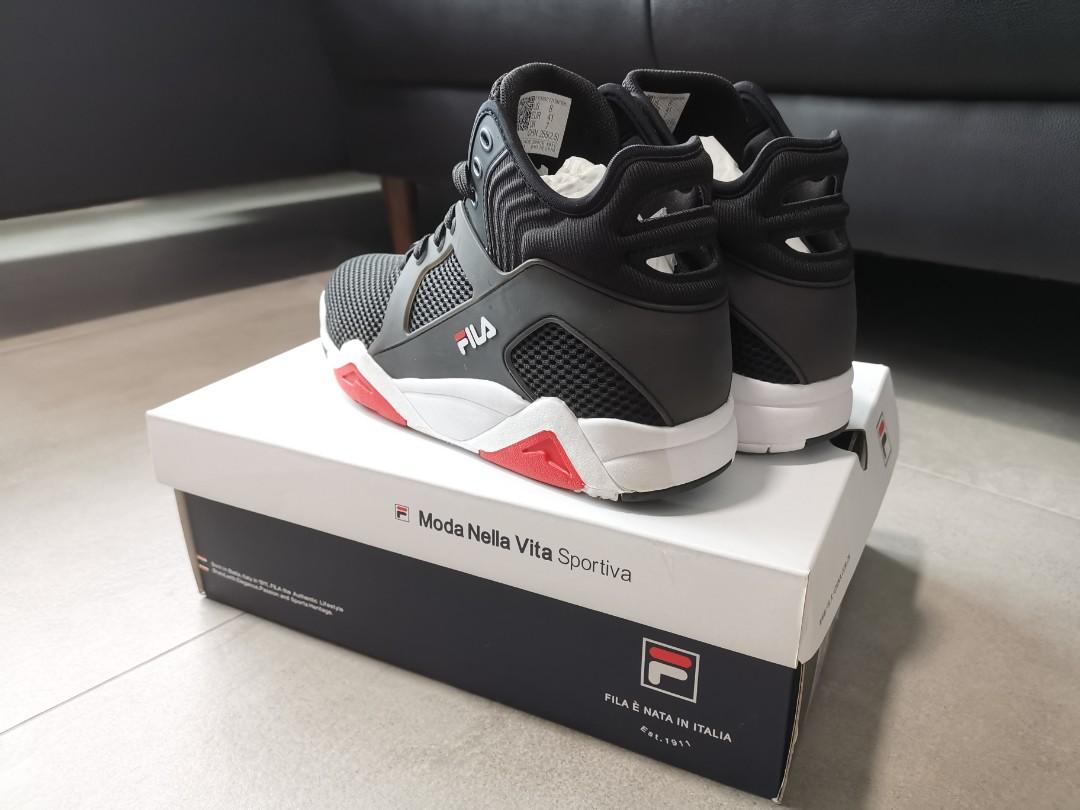 Fila store cage bio