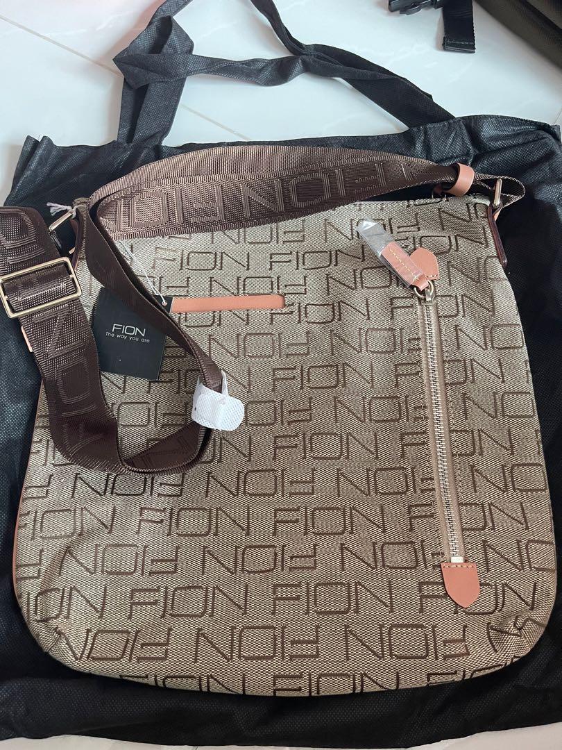 Fion sling bag