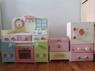 (Category: ) located in . Submitted by mommabear123 (Listing ID 1107971184, Image 1). Description: .