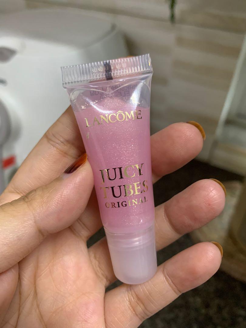 Lancome Juicy Tubes Lip Gloss in Marshmallow Electro 7ml, Beauty  Personal  Care, Face, Face Care on Carousell