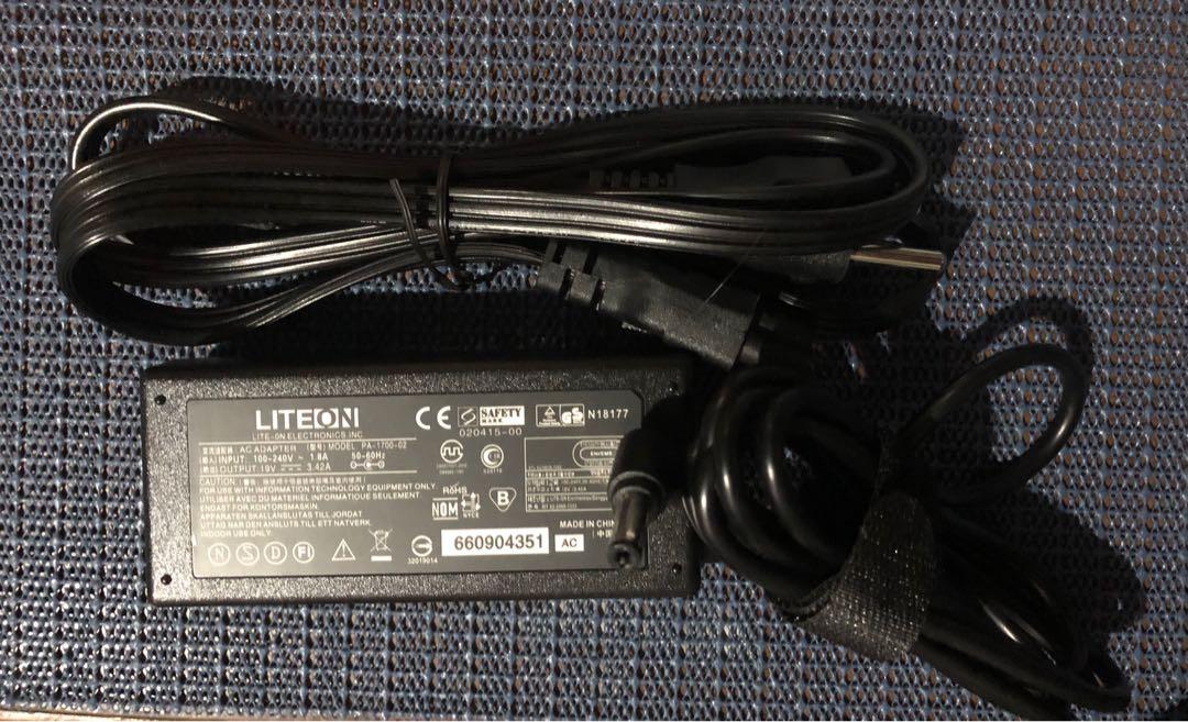 Liteon / Acer Charger (Category: Chargers) located in Caloocan City. Submitted by silver.rovenshop (Listing ID 1107999786, Image 2). Description: Voltage 19V Current 3.42A Power 65W DC size 5.5*1.5(mm).