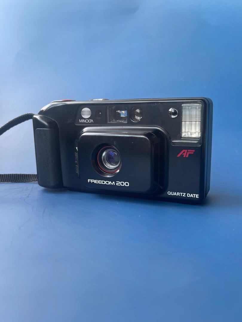 minolta freedom 200
