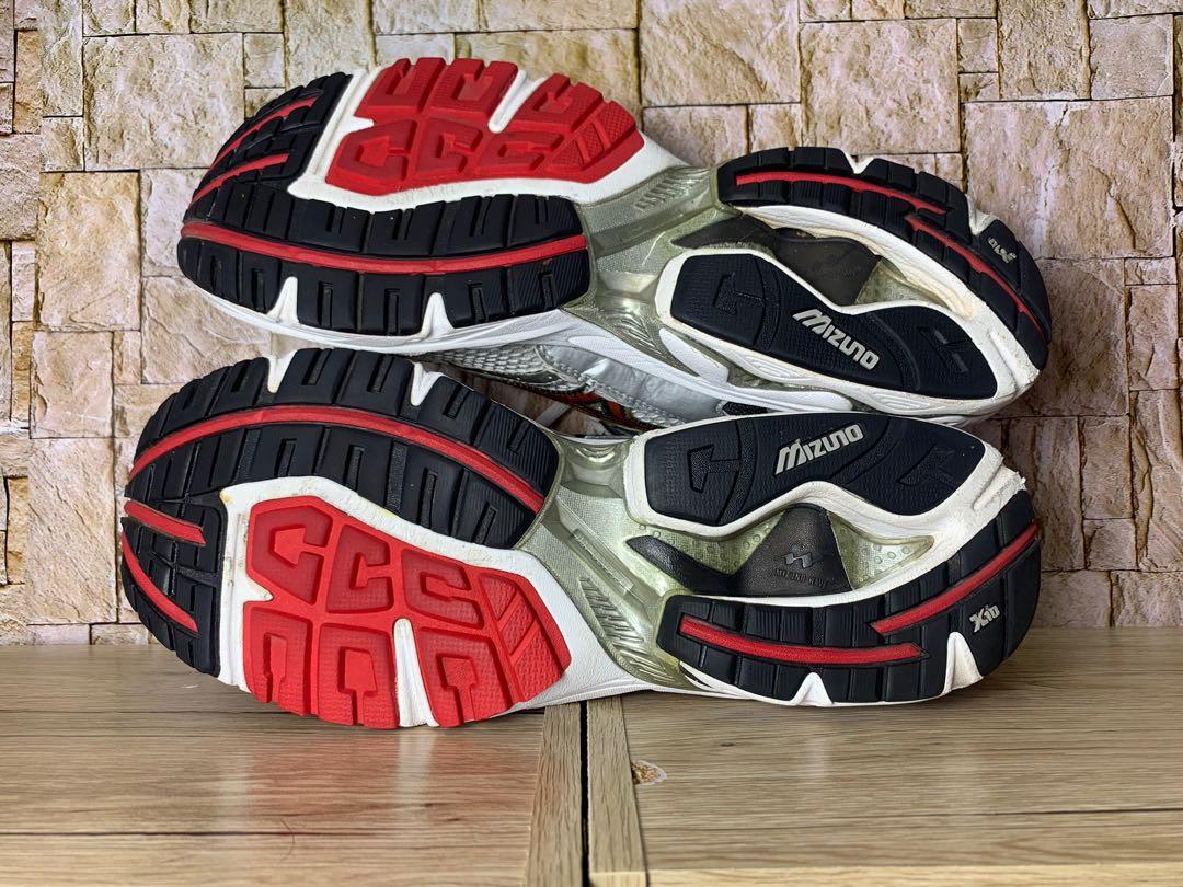 Mizuno wave nexus deals 2 red